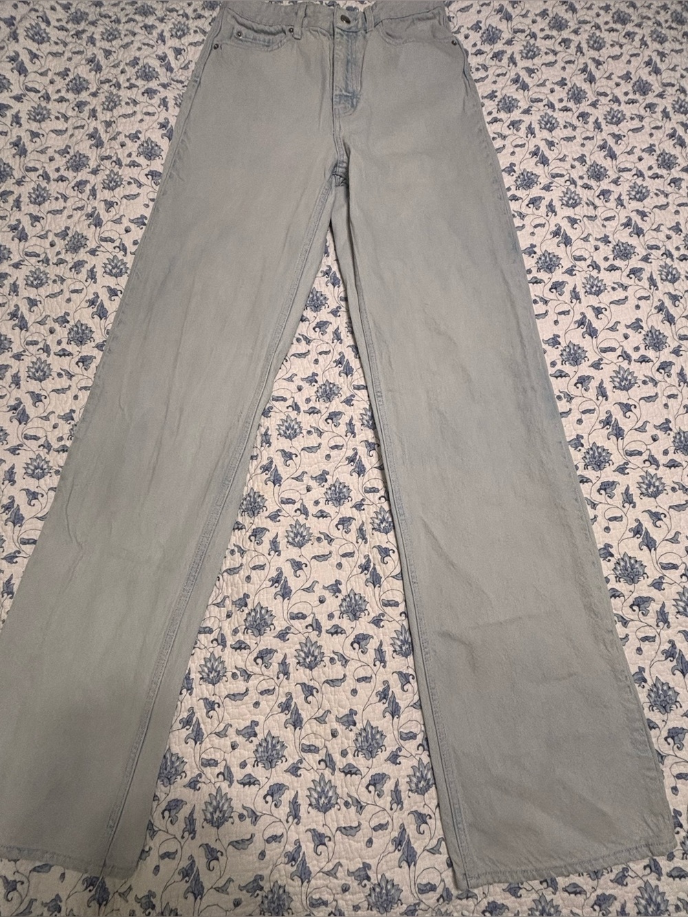 H&M Light Blue Wash size 4 TALL high waist wider leg 100% Cotton